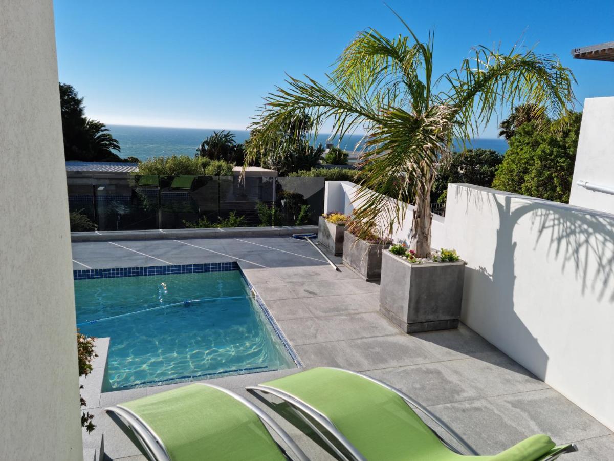 Camps Bay Cosy Accommodation كيب تاون المظهر الخارجي الصورة