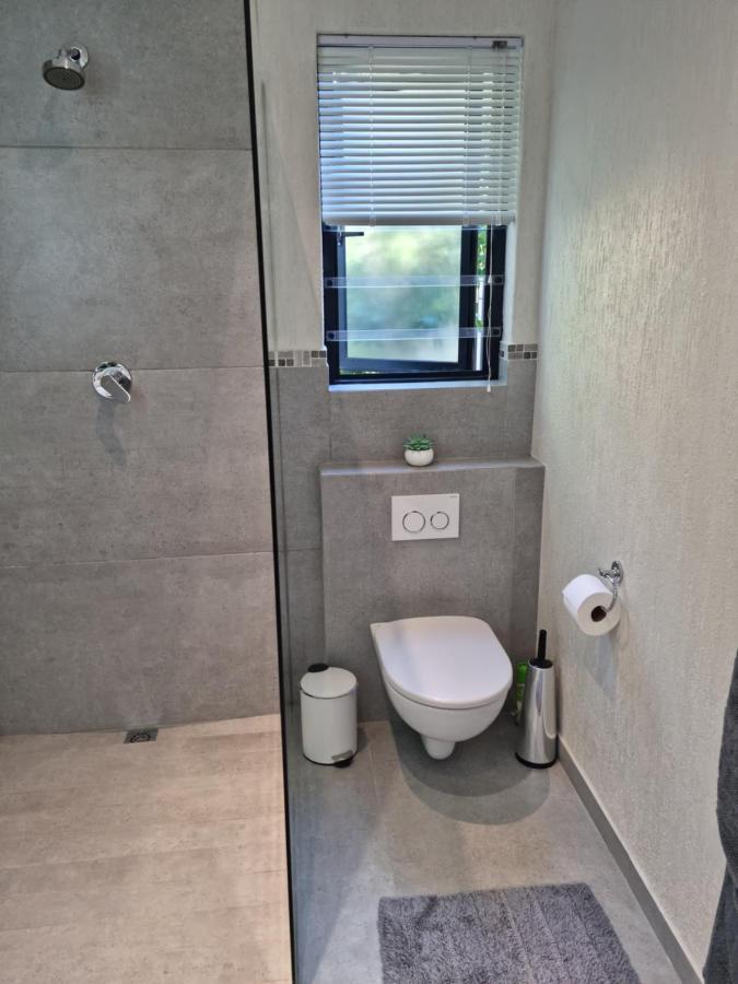 Camps Bay Cosy Accommodation كيب تاون المظهر الخارجي الصورة