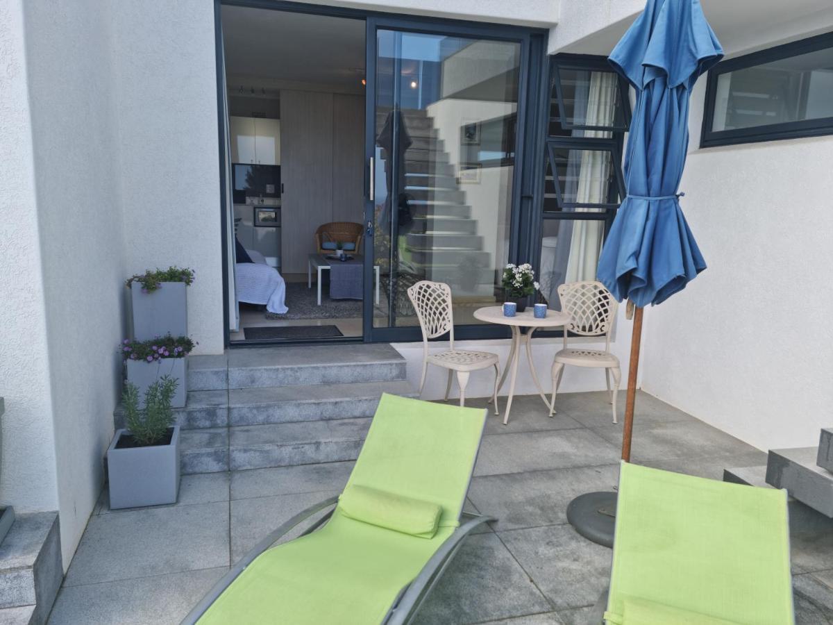 Camps Bay Cosy Accommodation كيب تاون المظهر الخارجي الصورة