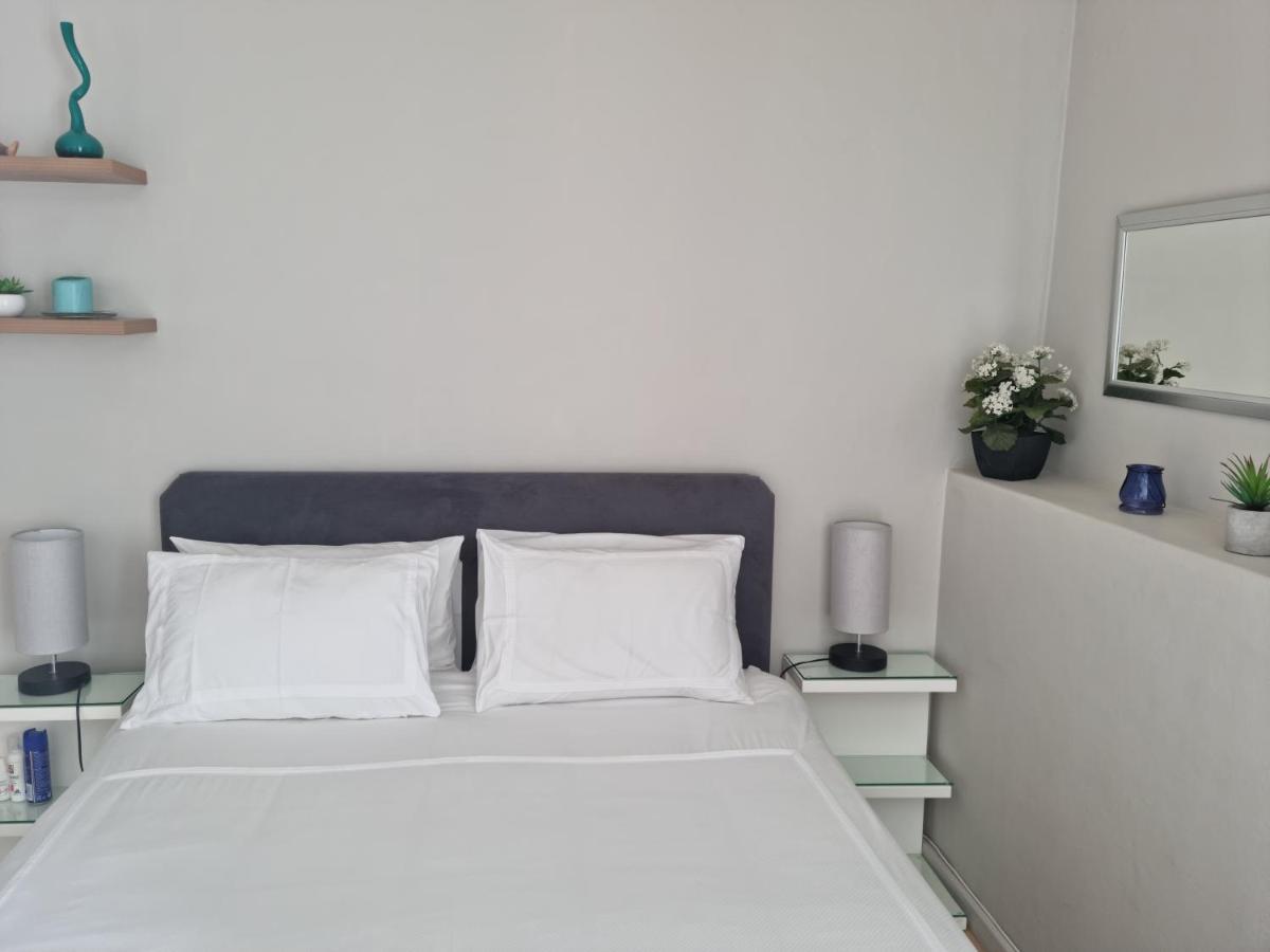 Camps Bay Cosy Accommodation كيب تاون المظهر الخارجي الصورة