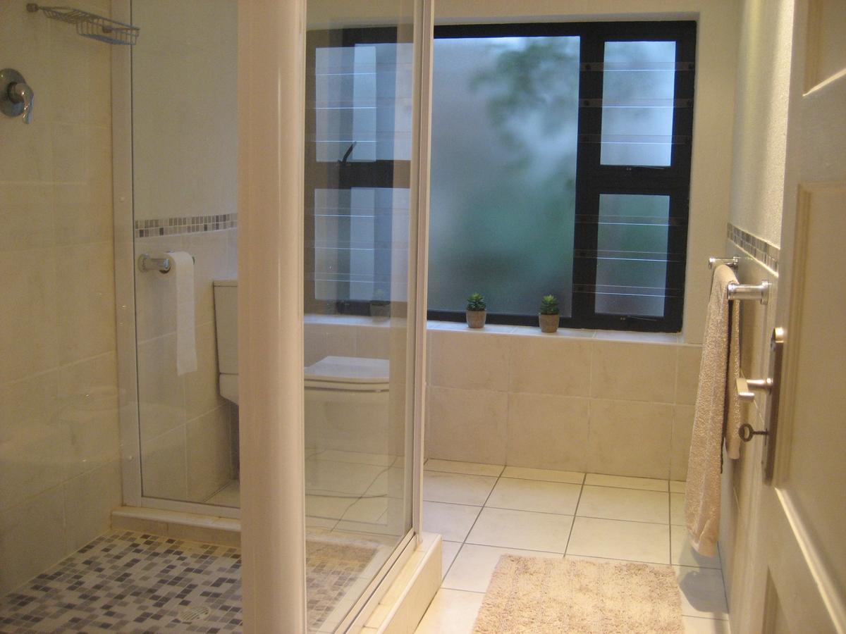 Camps Bay Cosy Accommodation كيب تاون المظهر الخارجي الصورة