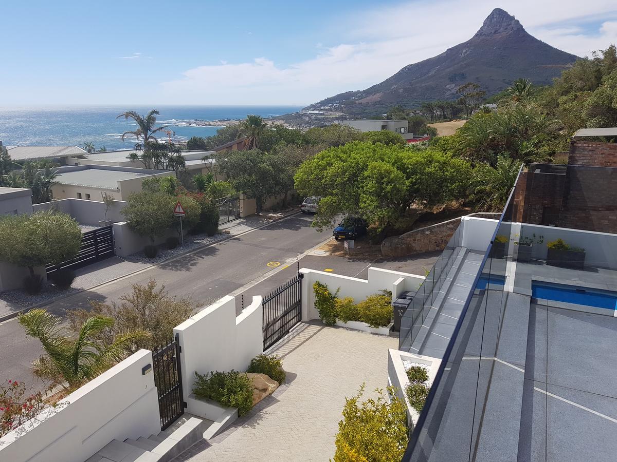 Camps Bay Cosy Accommodation كيب تاون المظهر الخارجي الصورة