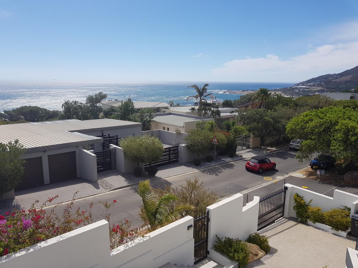 Camps Bay Cosy Accommodation كيب تاون المظهر الخارجي الصورة