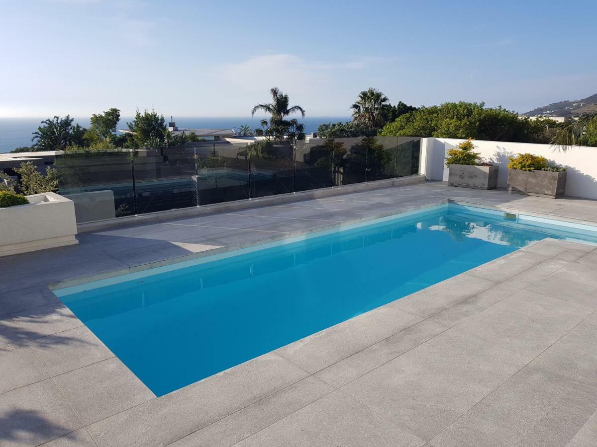 Camps Bay Cosy Accommodation كيب تاون المظهر الخارجي الصورة