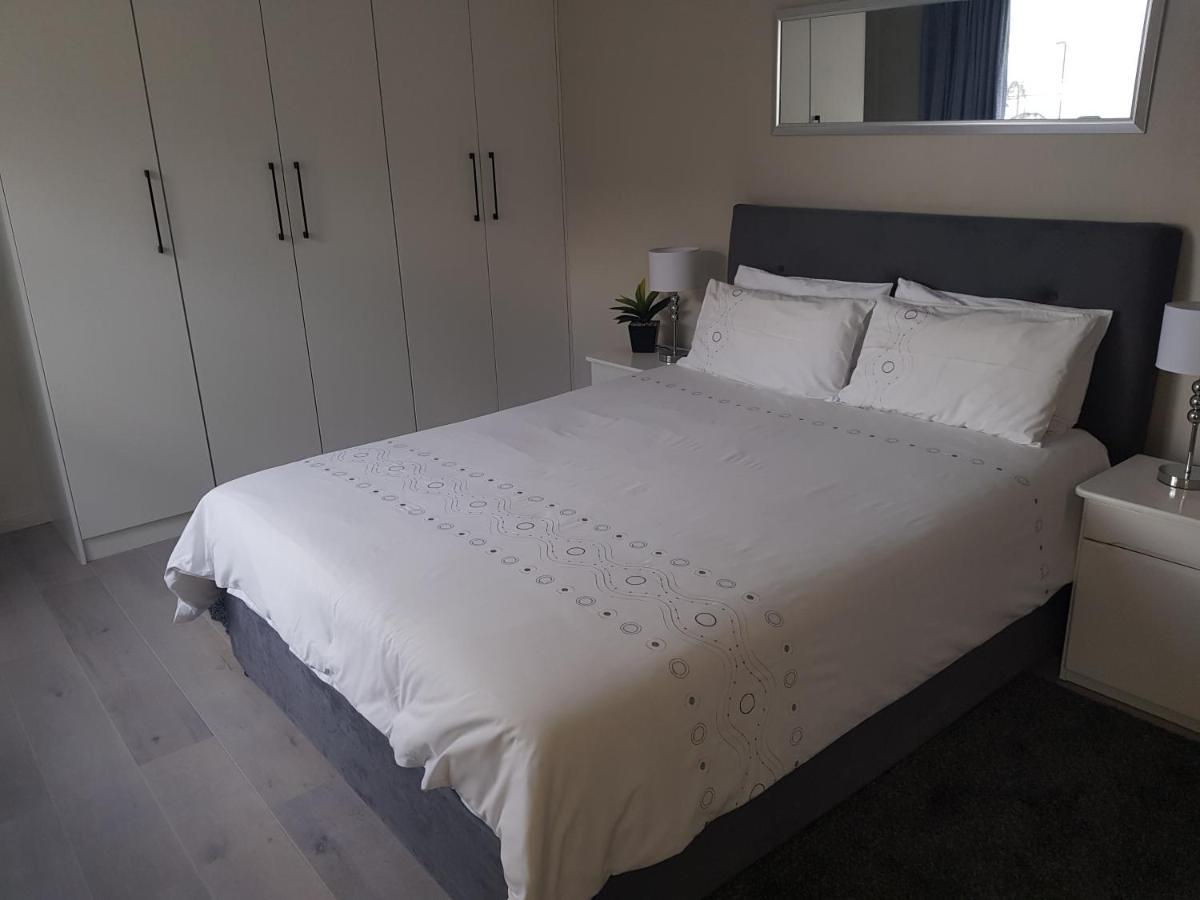 Camps Bay Cosy Accommodation كيب تاون المظهر الخارجي الصورة